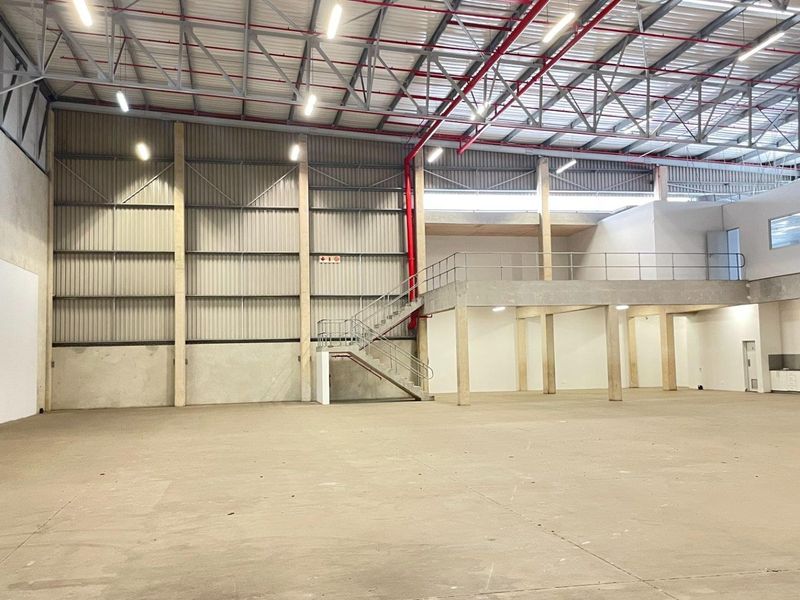 Prime Logistics & Distribution Warehouse To Let | Mount Edgecombe - Photo 5