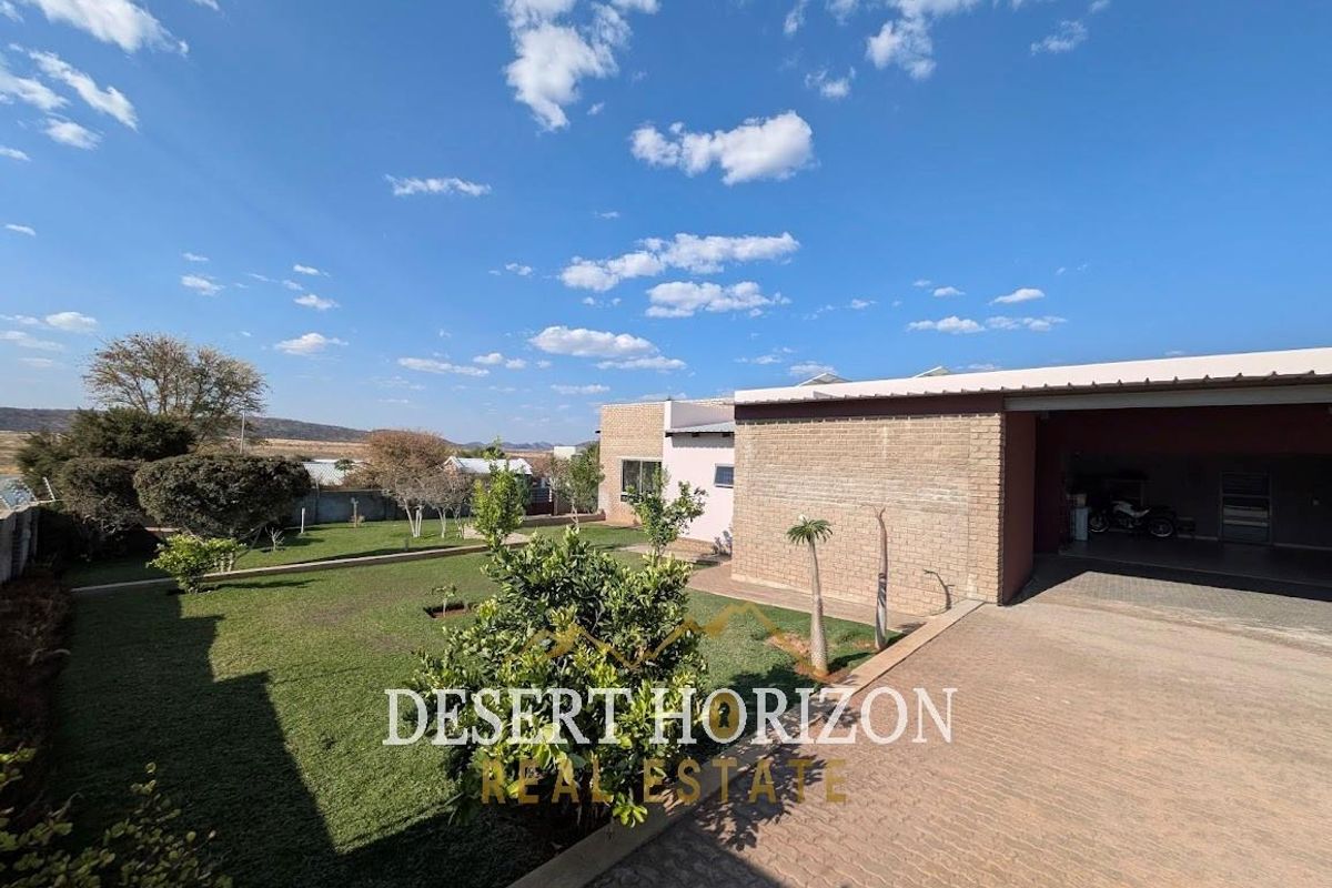 Namibia ,Outjo | 5 Bedroom House For Sale - Photo 5