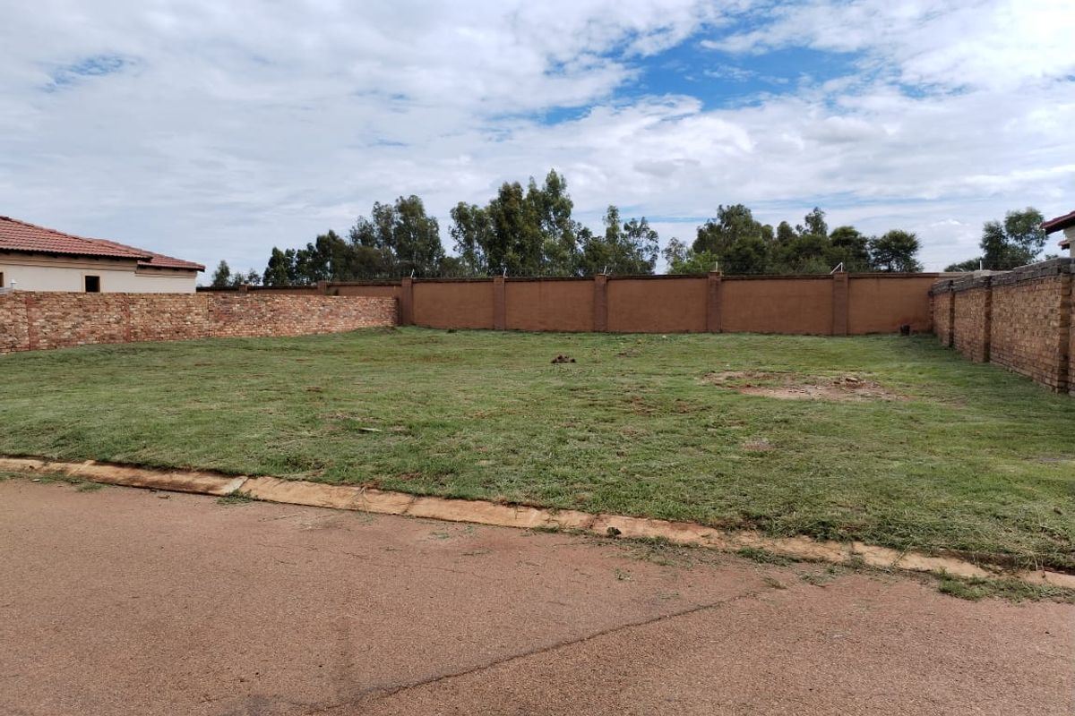 Come build your dream home! - Photo 4