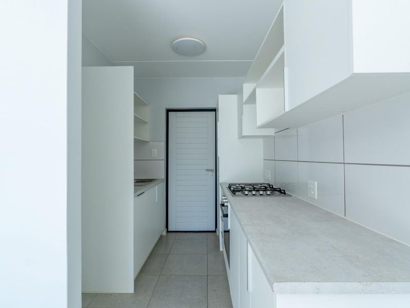 2 Bedroom apartment with Garden - Photo 1