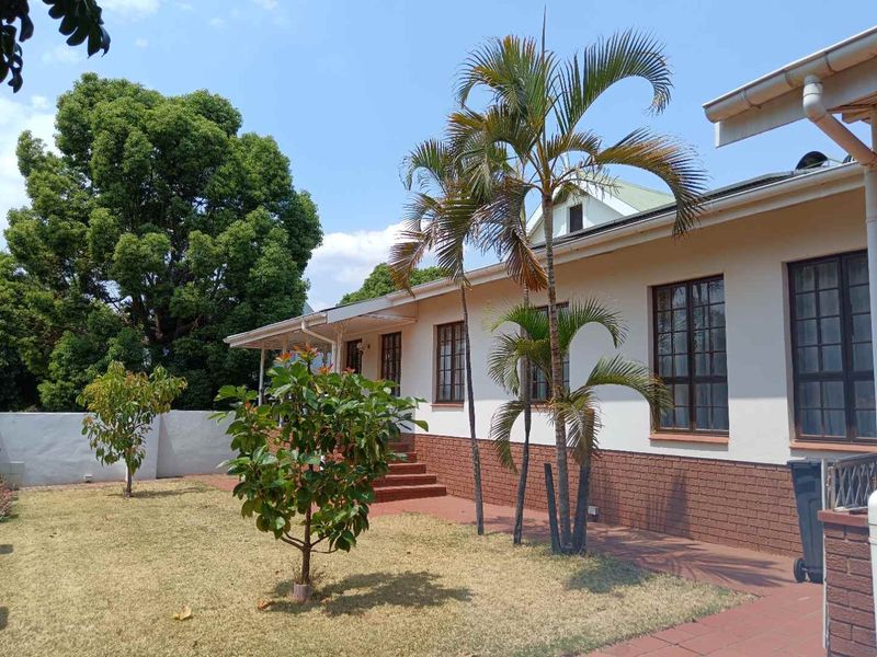 Beautiful corner home on sale in upmarket Ninapark - Photo 4