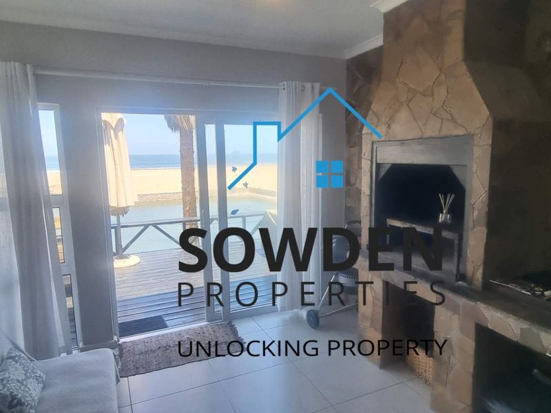 **Breathtaking Beachfront Property: A Unique Oasis Between the Atlantic Ocean and the Namib Desert** - Photo 2