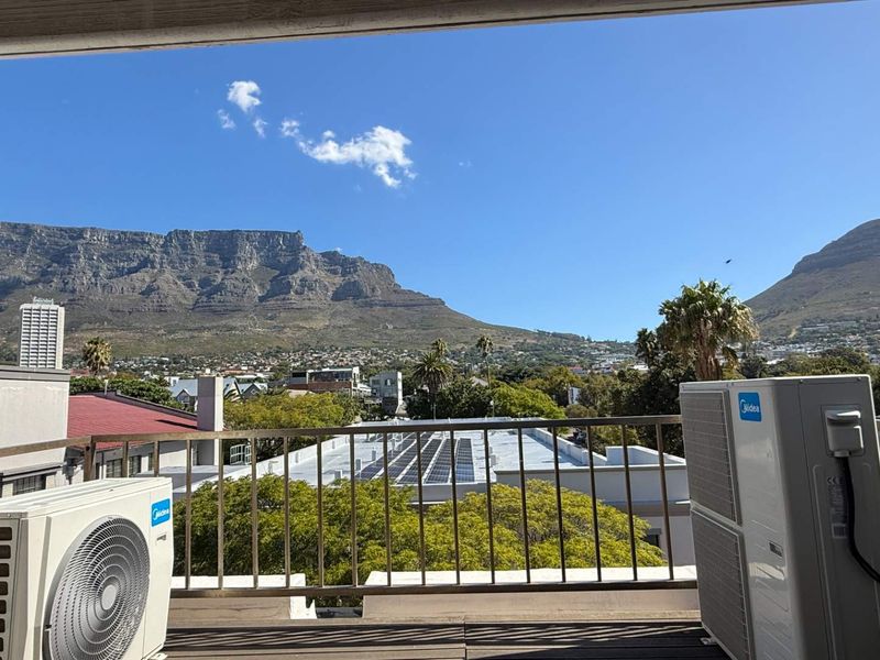 Duplex Style 400m2 office to let in prime location - Photo 10