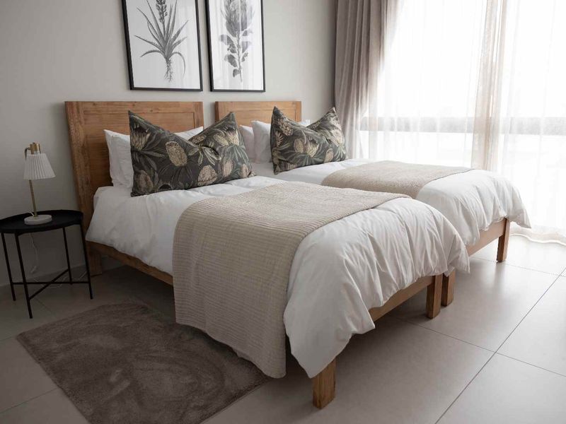 FURNISHED BEACHFRONT PROPERTY - Photo 3