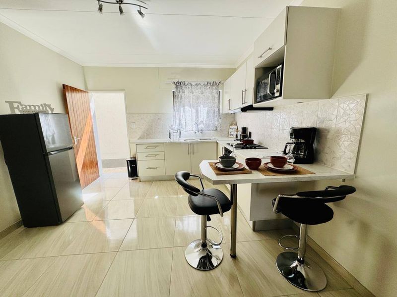 2 Bedroom Townhouse For Sale in Wanaheda - Photo 8