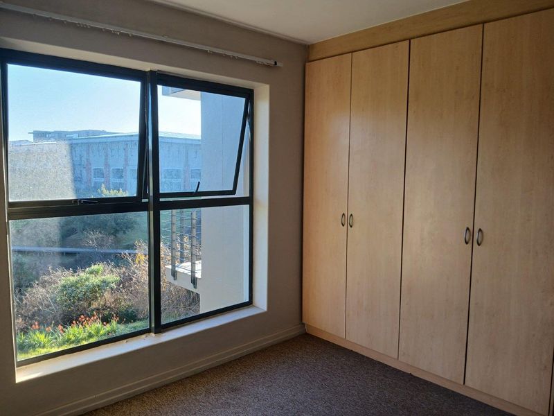 2 Bedroom apartment for rent in Tygerfalls - Photo 4