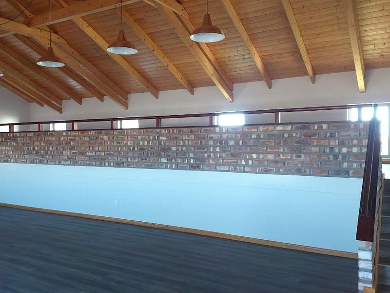 Mixed-Use Commercial Building for Lease - Photo 7