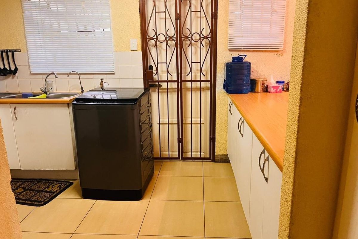 Your Perfect Home Awaits in Tlhabane West - Photo 3