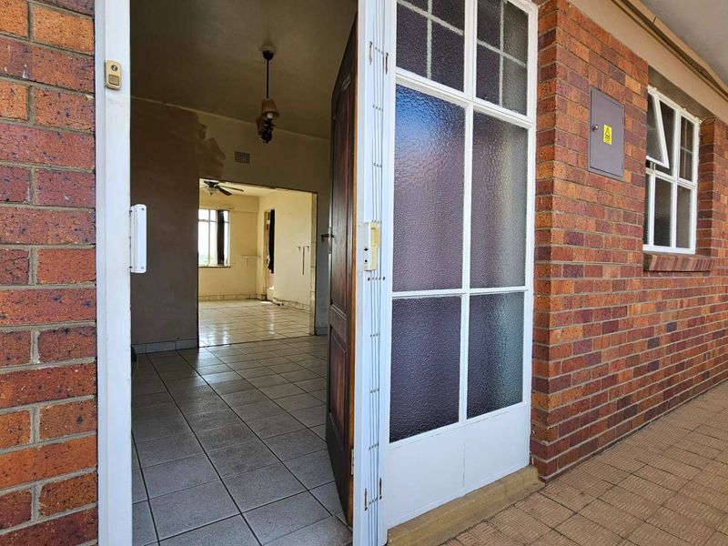 Flat in the Heart of Germiston For Sale - Photo 4