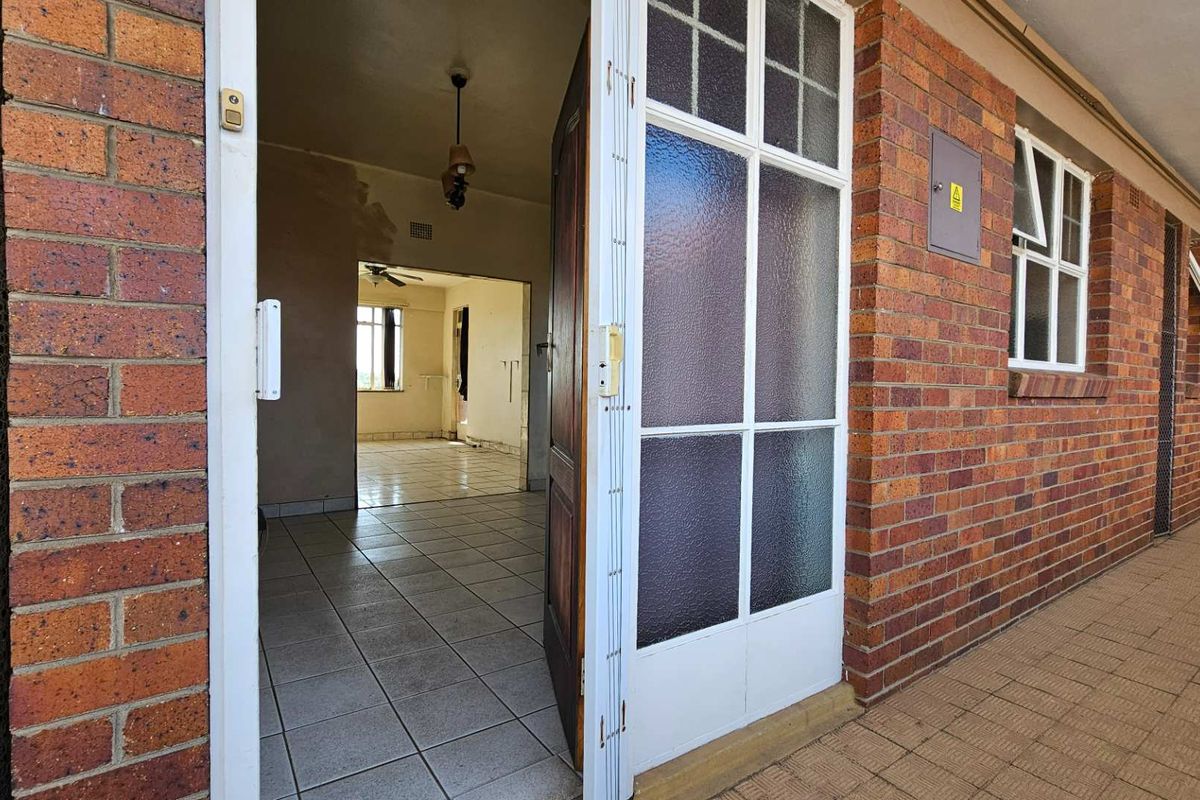 Flat in the Heart of Germiston For Sale - Photo 4