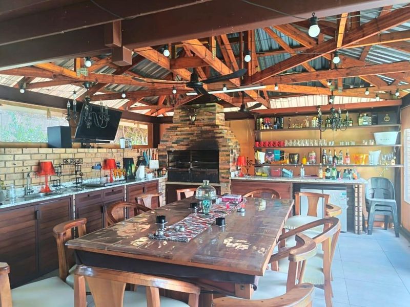 Langenhovenpark Luxury: 7 Beds, Pool & Rental Income! - Photo 4