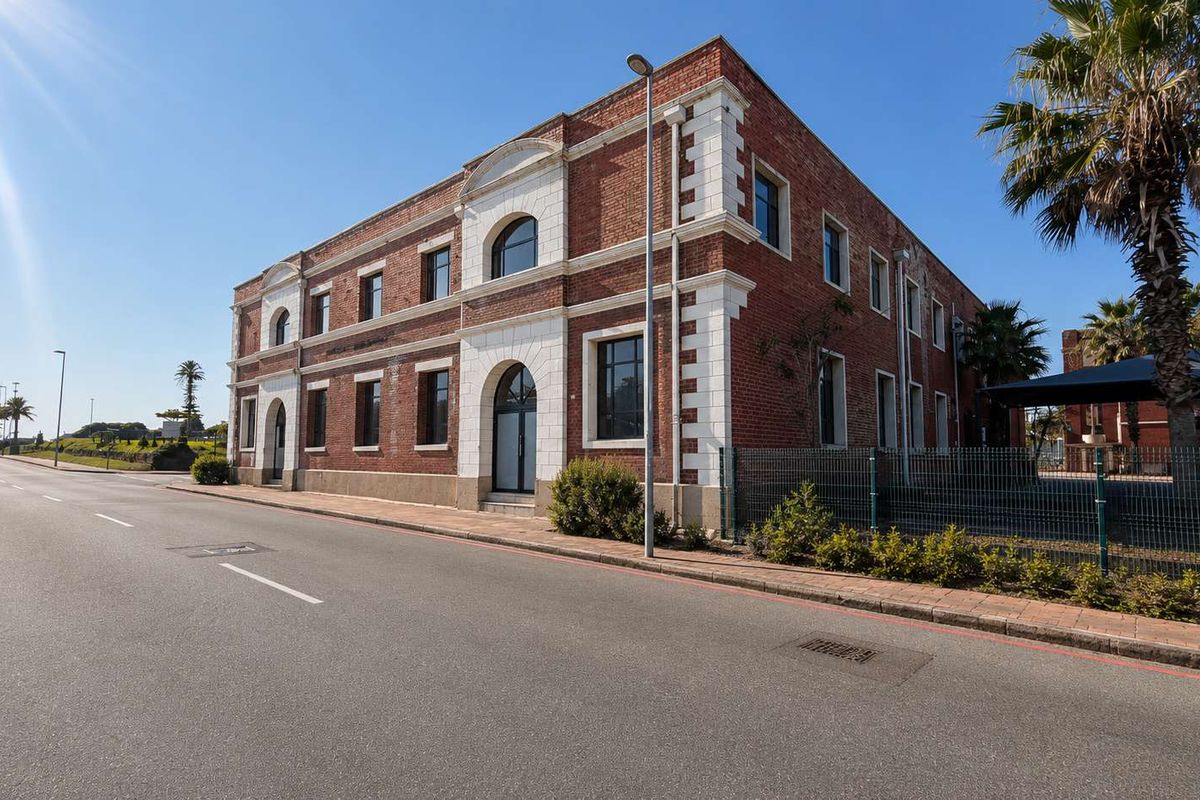 FOR LEASE | Prime First-Floor Industrial-Chic Space, Point Waterfront - Photo 2