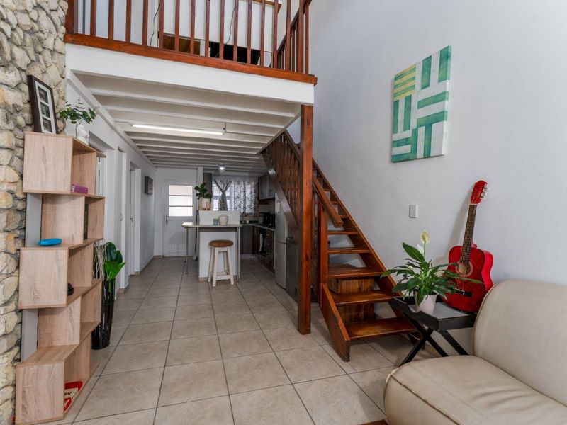 Secure Family Living in Sought-After Capricorn Beach Estate. - Photo 4