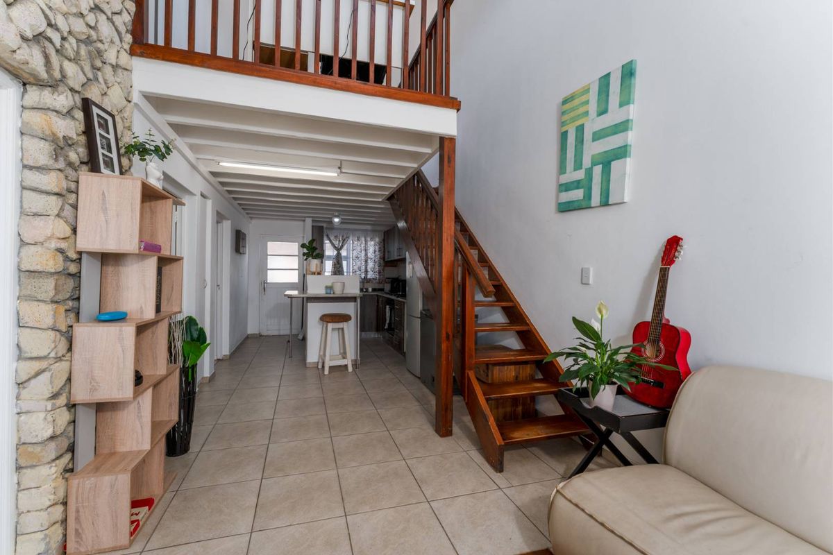 Secure Family Living in Sought-After Capricorn Beach Estate. - Photo 4