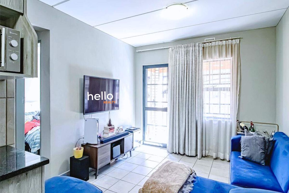 Stylish Modern Apartment for Sale in Oxford Heights Security Complex - Photo 4