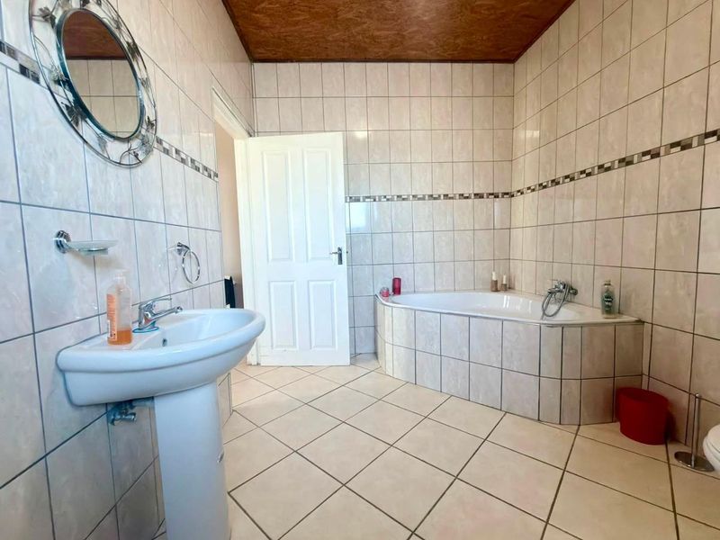 Two Smallholdings For Sale in Okahandja - Photo 5