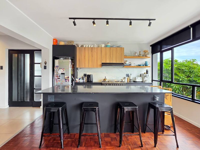 North east facing corner apartment with two balconies and automated garage | Sea Point - Photo 9