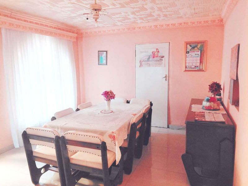 Prime Location: Steps from Palm Springs & Eyethu Mall! - Photo 4