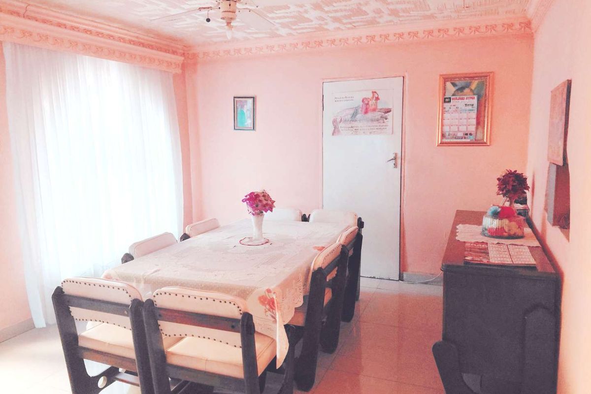 Prime Location: Steps from Palm Springs & Eyethu Mall! - Photo 4