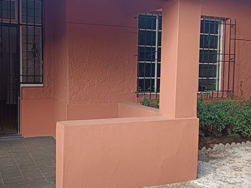 GOLDEN OLDIE UP FOR GRABS! - Photo 3