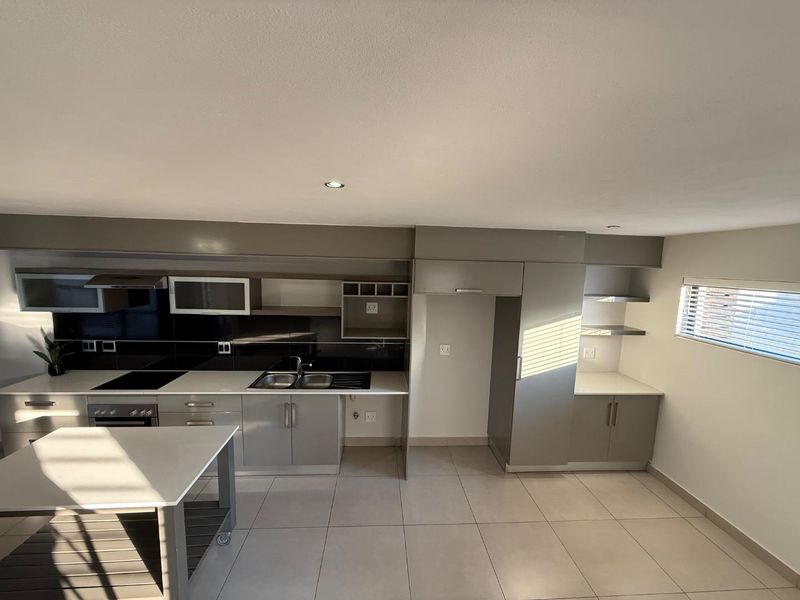 Modern 3 Bedroom Duplex with Small Landscaped Garden in Secure Estate - Photo 9
