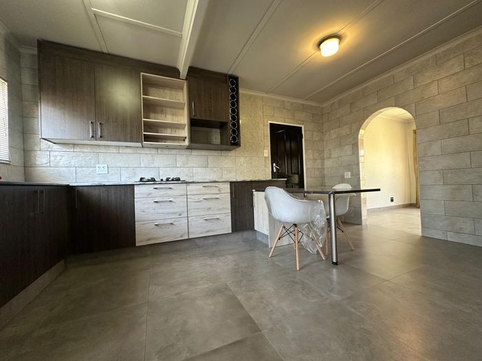 Property #2568640, House Rental Monthly in Minnebron