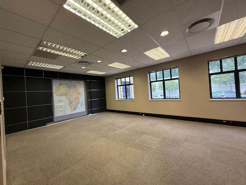 Prime Office Space for Lease at Inanda Greens Office Park - Photo 4