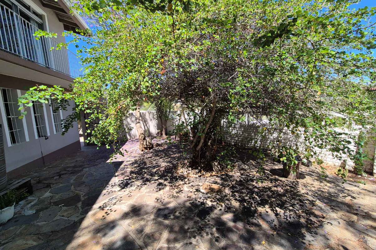 FURNISH HOUSE FOR RENT LUXURY HILL - Photo 3