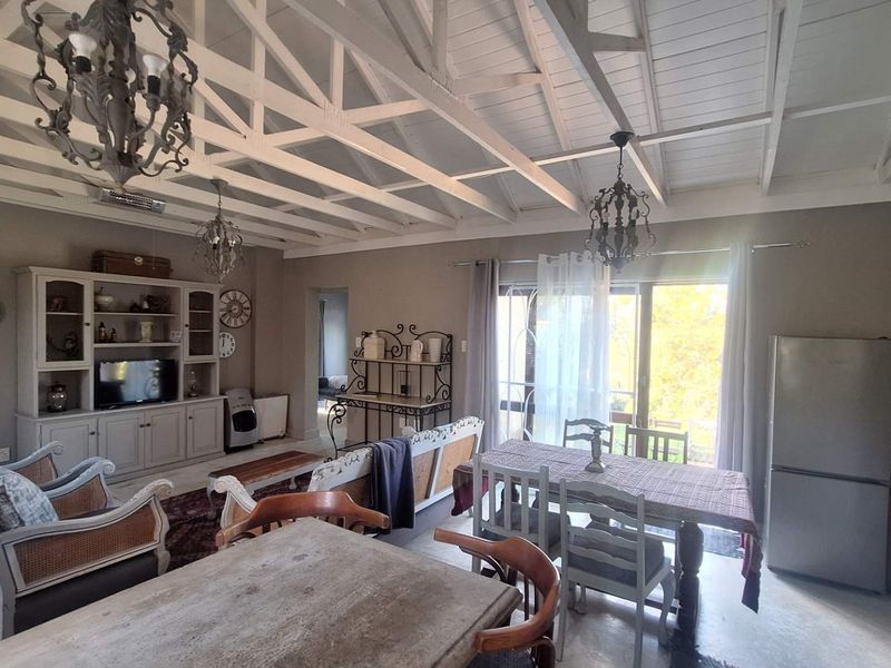 Stunning 2 Bedroom Cottage in Northriding - Photo 8