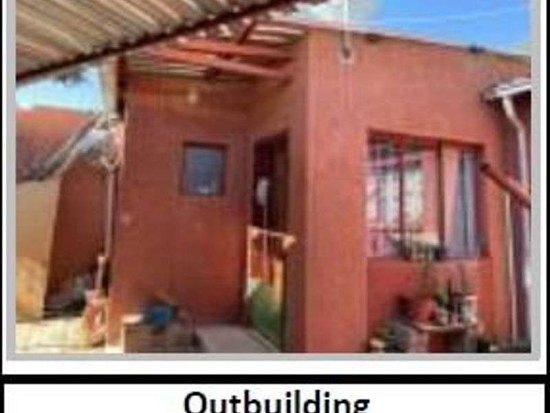 Main Home + Rental Units: 3 Bed/2 Bath & 5 Bed/4 Bath - Photo 3
