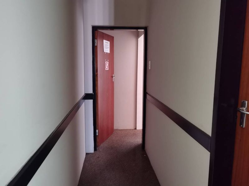 Commercial property for sale in monument road kempton park - Photo 9