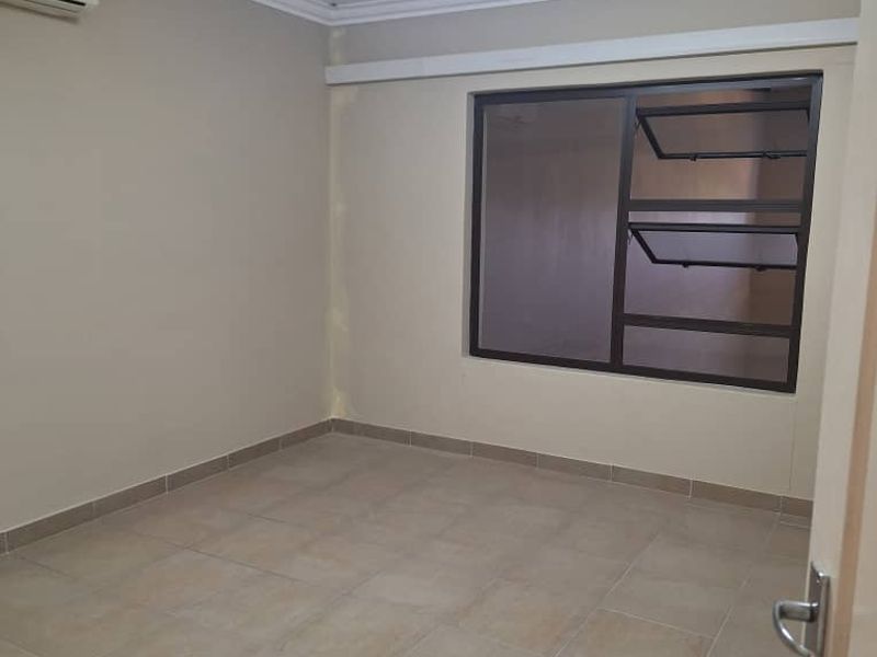 Spacious Warehouse with Office Space and Private Parking - Photo 9