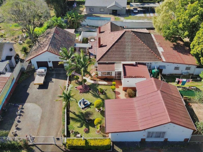 Spacious Income-Generating Property for Sale in Howick – Walking Distance to Howick Preparatory School - Photo 2
