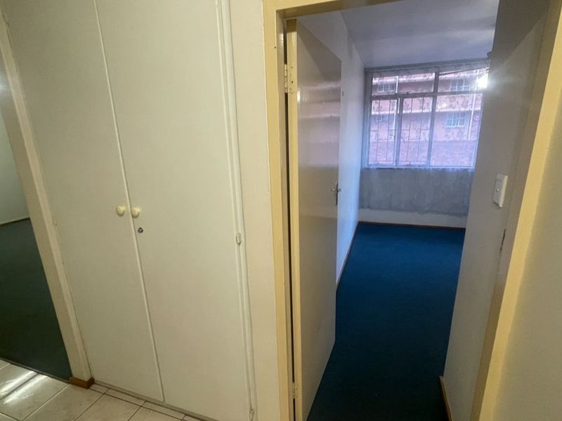 Spacious apartment with potential - Photo 9