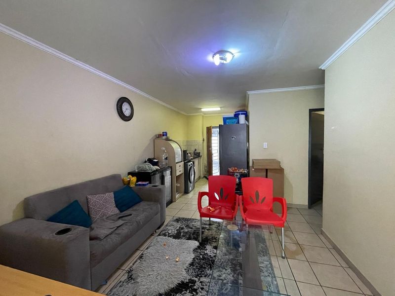 Charming 2-Bedroom, 1-Bathroom Ground Floor Apartment - Photo 9