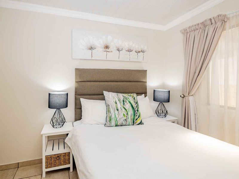 La Bella Vida Self Catering Apartments - Photo 4