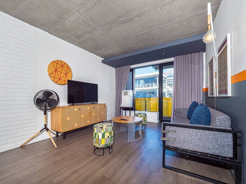 A Spacious WEX1 Apartment Defined by Lifestyle and Location - Photo 3