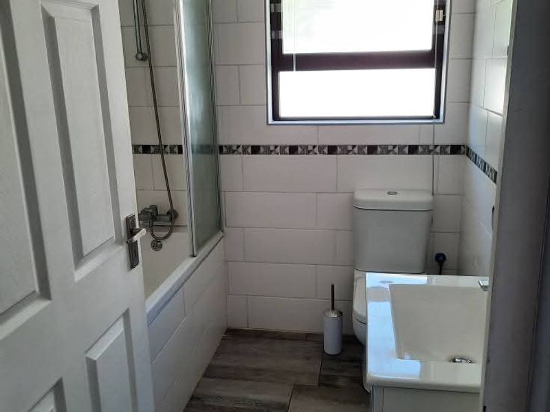 Safe & Neat Ongwediva Family House For Sale - Photo 3