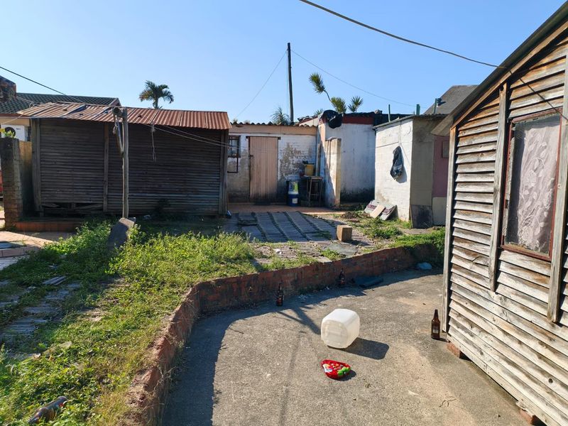 Investment Property with Excellent Income Potential For Sale in Mount Vernon - Photo 5