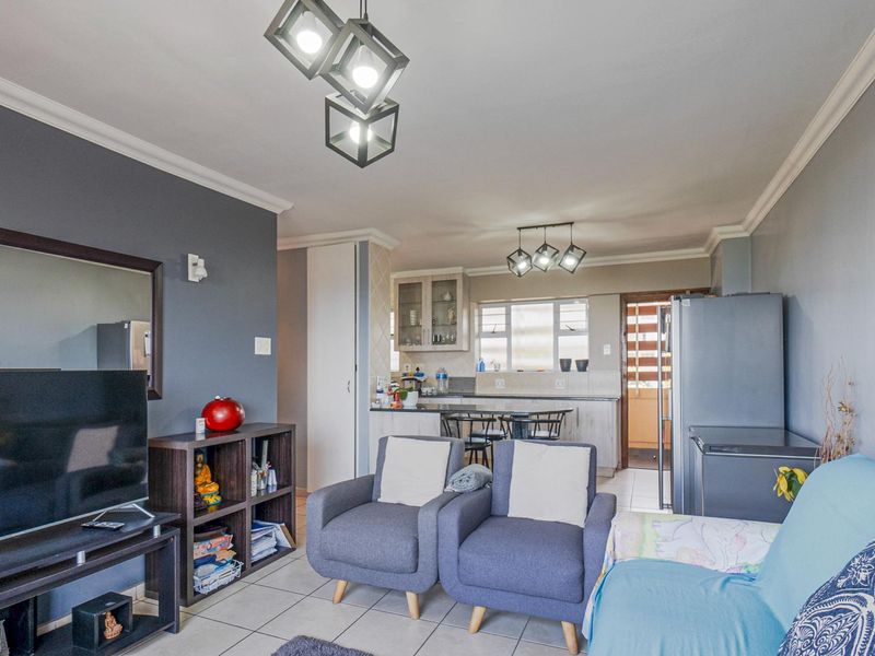 Modern apartment on the beach - Photo 3