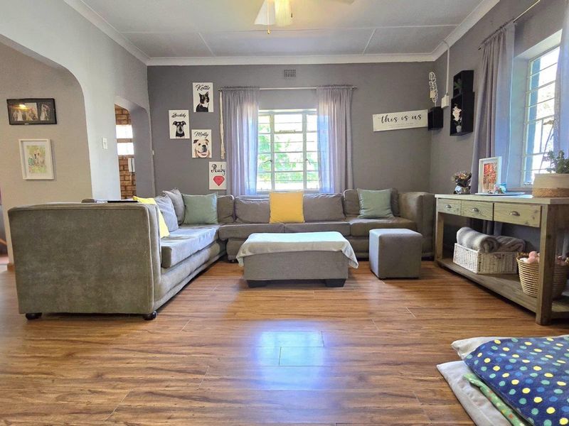 2 Bedroom House for sale in Florentia - Photo 6