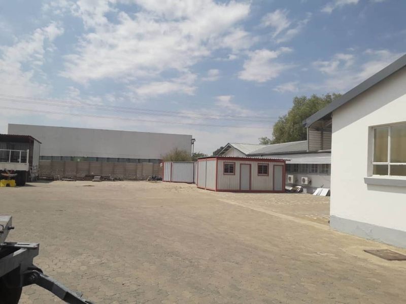 Warehouse Building with huge yard for Sale or Investment Southern Industrial - Photo 3