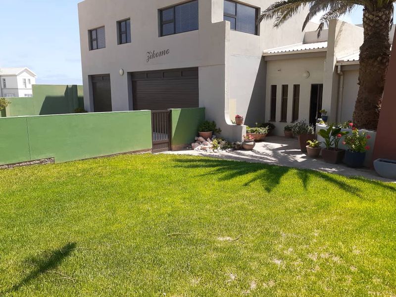 OWN YOUR VIEW – SEAFRONT HOUSE FOR SALE IN HENTIES - Photo 3