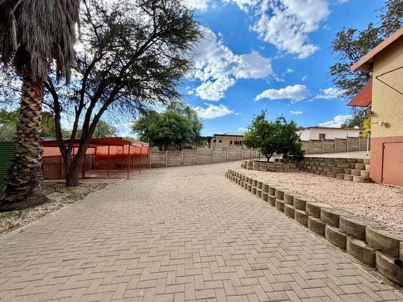 3 Bedroom House For Sale in Pionierspark Ext 1 - Photo 9