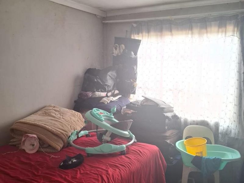 5 bedrooms house for sale in Soshanguve gg - Photo 7