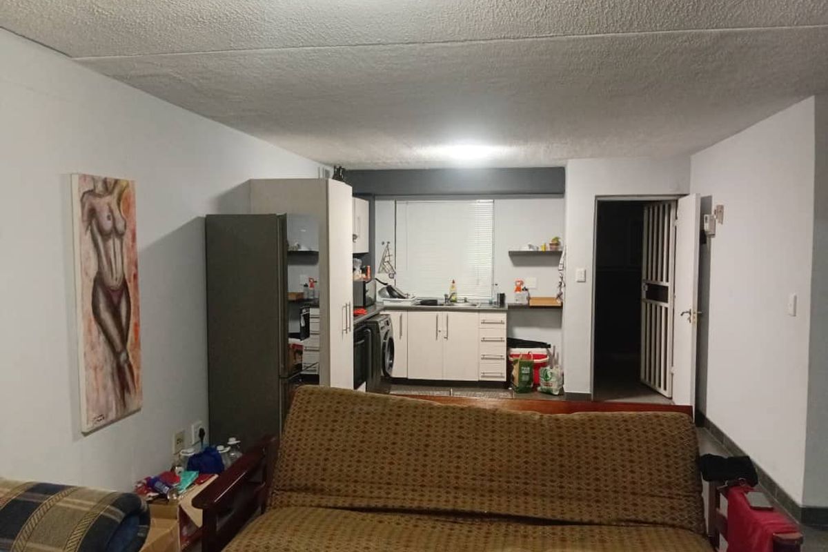 Very spacious flat - Photo 4