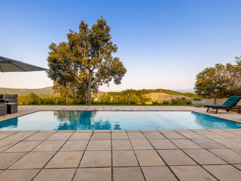 Stunning home in a Safe and Secure Estate with beautiful views. - Photo 3