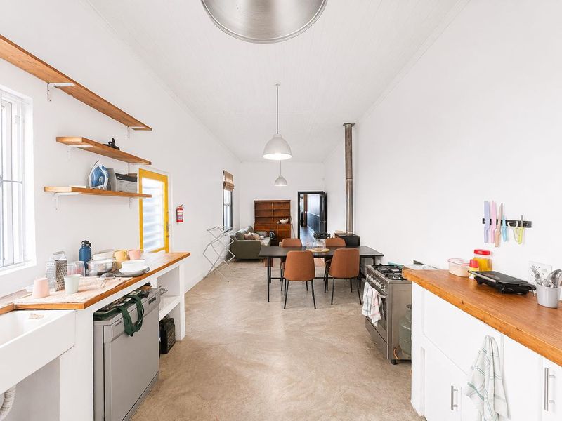 Charming 2-Bedroom Home in the Heart of Woodstock, Cape Town - Photo 7
