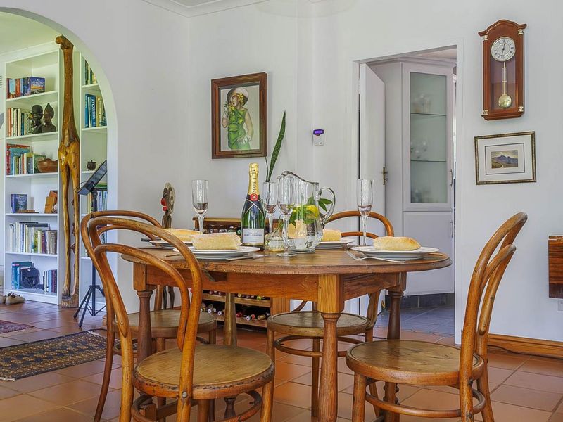 Elegant Hillcrest Sanctuary with Income-Generating Cottage - Photo 8