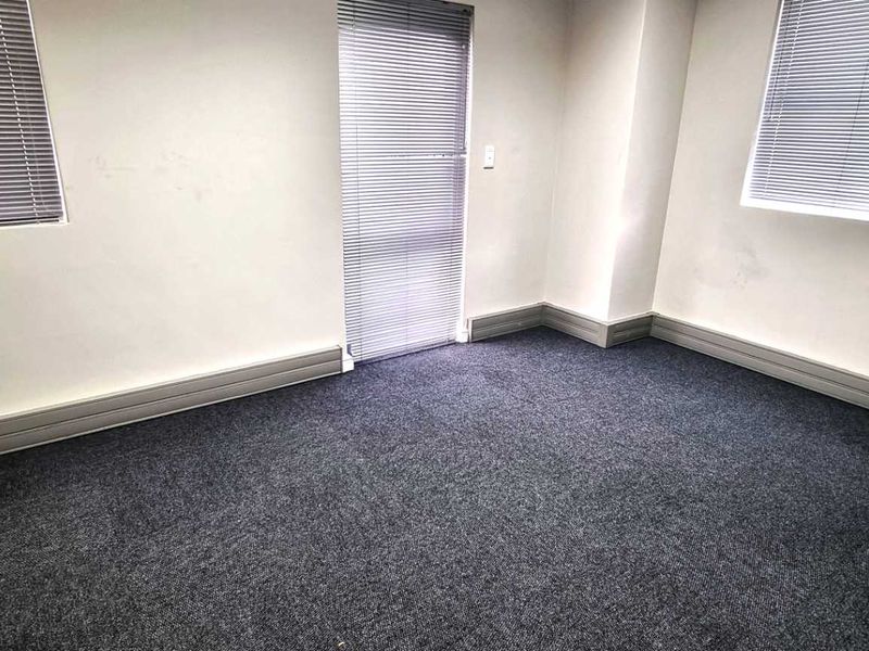 Double Storey Office in Westlake Business Park - Photo 5